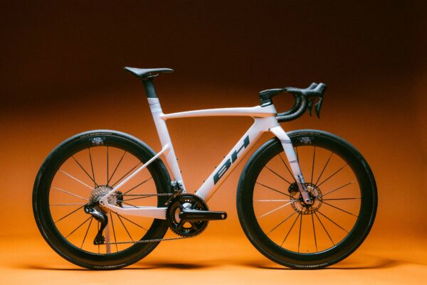 BH AEROLIGHT 8.0 LA806 - Imagem 2