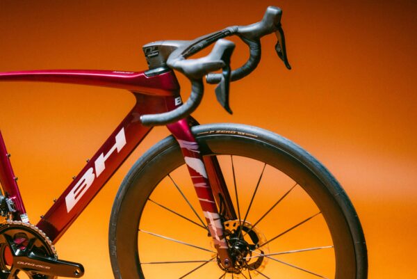 BH AEROLIGHT 9.0 LA906 - Imagem 4
